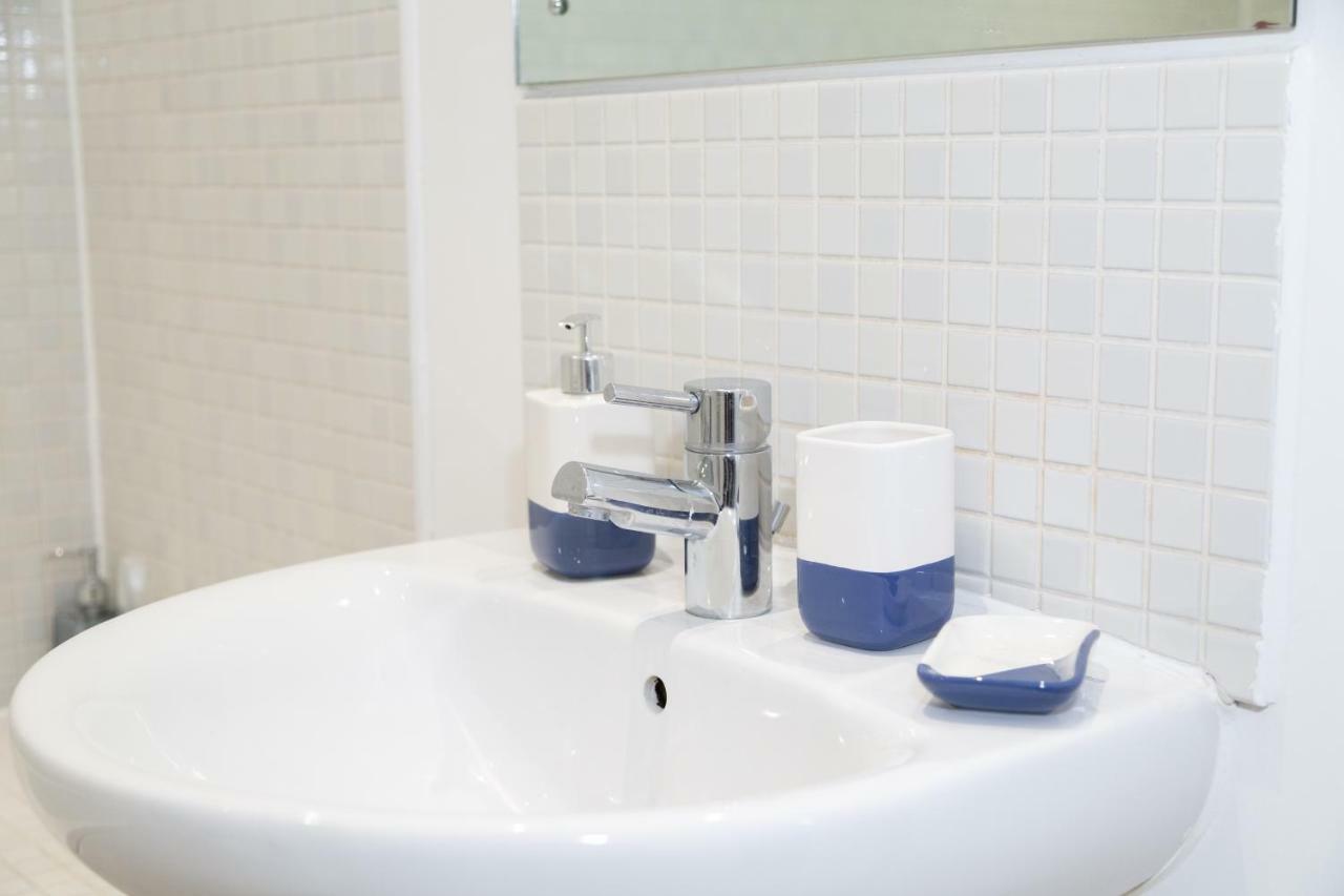 Serviced Apartment In Liverpool City Centre - Free Parking - Balcony - By Happy Days Esterno foto